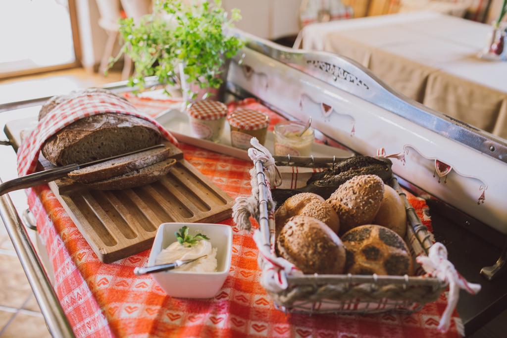 Dreimaederlhaus - Das Vegetarische Boutique Hotel Фюссен Экстерьер фото